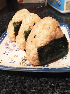 たらこふりかけ バター醤油おにぎり-レシピのメイン写真