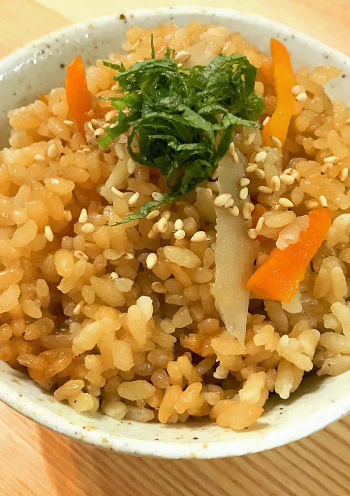 角煮の煮汁で炊き込みご飯-レシピのメイン写真