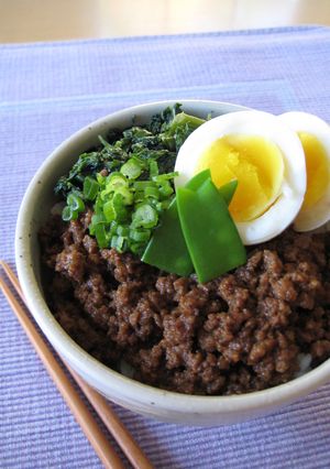 やわらか~く煮込んだ牛そぼろ-レシピのメイン写真