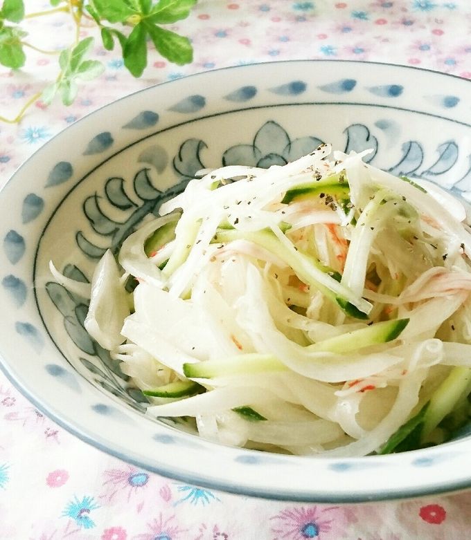 カニサラダ 海からサラダフレーク（カニカマ）人気レシピ