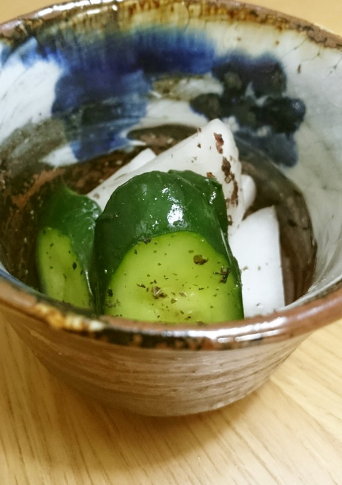 3分で♪キュウリと大根の簡単ゆかり和え-レシピのメイン写真