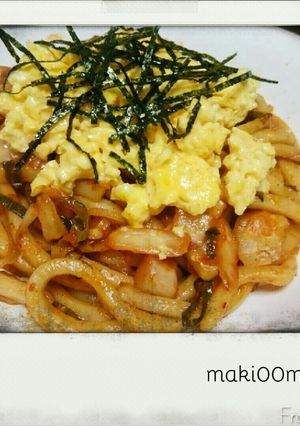 ふわふわ卵のせ！焼きキムチうどん-レシピのメイン写真