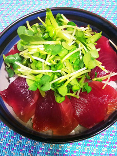 かつおのカイワレ乗っけ丼-レシピのメイン写真