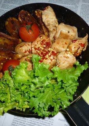 鉄パンで若鶏の胸肉のマヨネーズ炒め-レシピのメイン写真