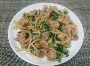 めんつゆマヨ鶏ガラでもやしニラ豚肉炒め-レシピのメイン写真