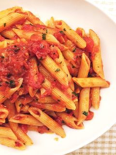 ペンネアラビアータと赤ワイン-レシピのメイン写真