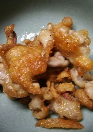 ただ焼くだけのパリパリ鶏皮-レシピのメイン写真