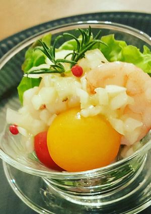 綺麗になれちゃう『海老とトマトのサラダ』-レシピのメイン写真