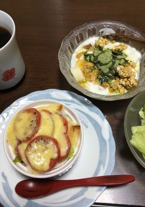 カップでピザトースト おしゃれ朝食-レシピのメイン写真