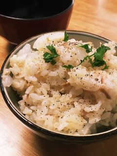 新玉ねぎの炊き込みご飯-レシピのメイン写真