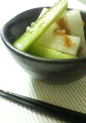 簡単！大根と胡瓜の甘酢梅肉サラダ-レシピのメイン写真