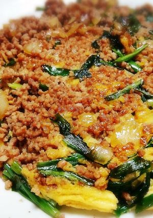 甘辛味！豚ひき肉とニラたっぷりの卵とじ☆-レシピのメイン写真