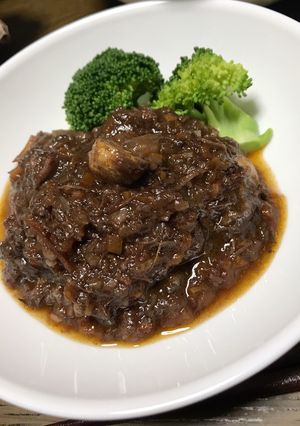 圧力鍋で!牛すね肉の赤ワイン煮-レシピのメイン写真