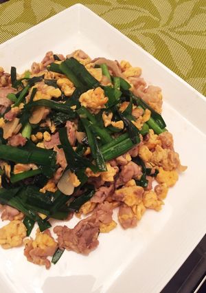 ごはん無限消費！ニラ卵の豚肉中華炒め-レシピのメイン写真