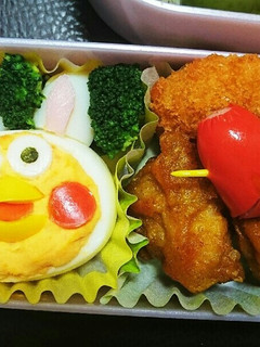 ポインコ の ゆで卵サラダ(うさ耳つき)-レシピのメイン写真