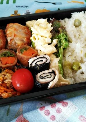 娘弁☆肉巻きと手抜き揚げ焼売弁当-レシピのメイン写真