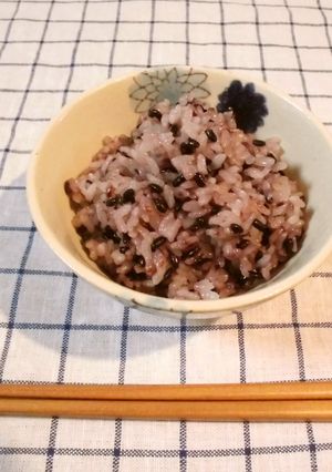 もちっと食感＊黒米の炊き方-レシピのメイン写真