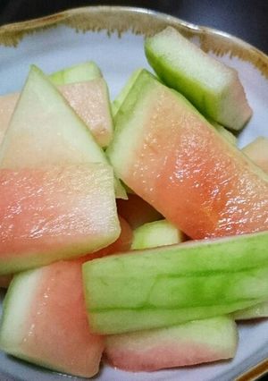 捨てないで！スイカの皮のエコ浅漬け-レシピのメイン写真