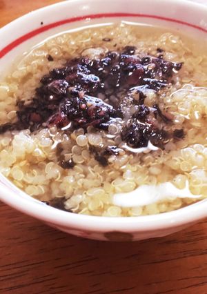 キヌアとカリカリ梅でお茶漬け☆サテトムも-レシピのメイン写真