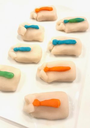 父の日に・ワイシャツとネクタイ　練りきり-レシピのメイン写真