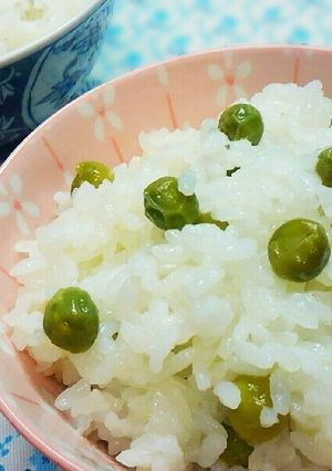 むきグリンピースで✨炊き込み✨豆ごはん-レシピのメイン写真
