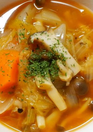 簡単ランチに♪レタスきのこのケチャスープ-レシピのメイン写真