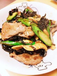 牛肉とアスパラのオイスターソース炒め-レシピのメイン写真