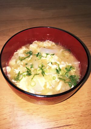 ♬新玉ねぎの卵とじ味噌汁♬-レシピのメイン写真