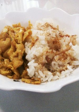 超簡単！和風スクランブルエッグ丼-レシピのメイン写真