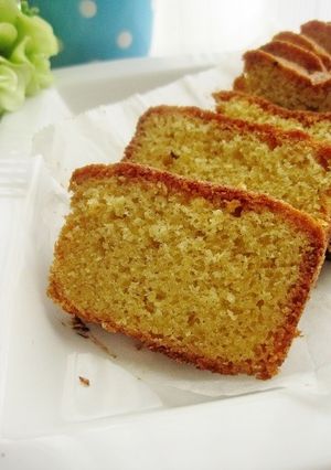 マドレーヌ味のパウンドケーキ-レシピのメイン写真