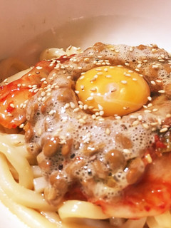 レンジで簡単!納豆キムチ釜玉うどん-レシピのメイン写真
