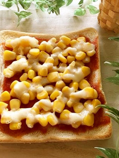 食パンで★コーンマヨのオープンサンド-レシピのメイン写真
