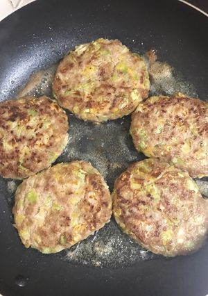 キャベツのハンバーグ-レシピのメイン写真