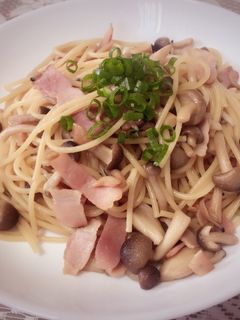 しめじとベーコンの和風パスタ-レシピのメイン写真
