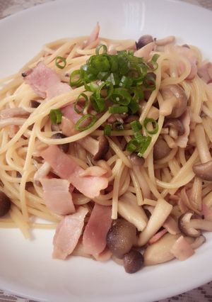 しめじとベーコンの和風パスタ-レシピのメイン写真