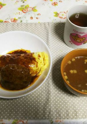 LAWSONで10分ハンバーグオムライス-レシピのメイン写真