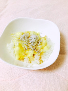 *とろ~りチーズとしらすのご飯*-レシピのメイン写真