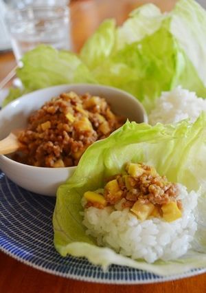 筍入り肉味噌でレタスご飯♪-レシピのメイン写真