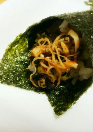 さきいかと高菜漬けのおつまみ手巻き♪-レシピのメイン写真