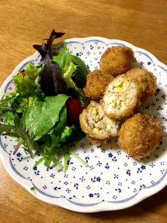 とりひき肉とチーズのプチコロッケ!-レシピのメイン写真