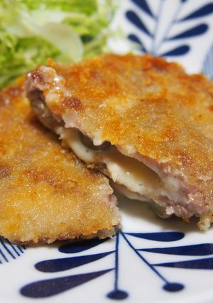 チーズが溢れる♪豚こまキノコチーズカツ♪-レシピのメイン写真