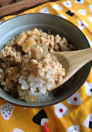 鶏胸ひき肉のヘルシー餡かけ丼-レシピのメイン写真