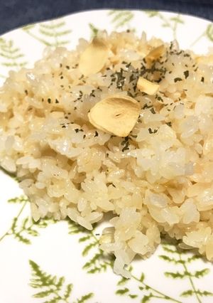 簡単お店の味★ガーリックバターライス-レシピのメイン写真
