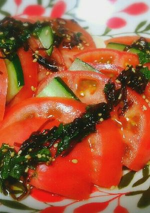 冷やしトマトの大葉と塩昆布のドレッシング-レシピのメイン写真