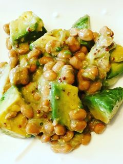 アボガド納豆のマスタード醤油サラダ-レシピのメイン写真