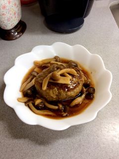キノコたっぷり和風ハンバーグ-レシピのメイン写真