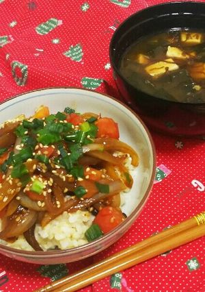 漫画飯にがくてあまい☆簡単！新玉ねぎ丼-レシピのメイン写真