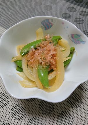 簡単☆スナップえんどうと新玉マヨポン炒め-レシピのメイン写真