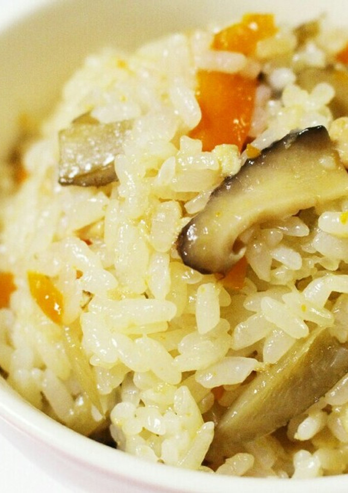 椎茸と御坊の風味がきいた鶏肉の混ぜご飯-レシピのメイン写真