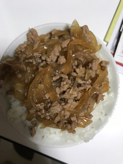 肌寒い日にぴったり!直ぐできる!そぼろ丼-レシピのメイン写真
